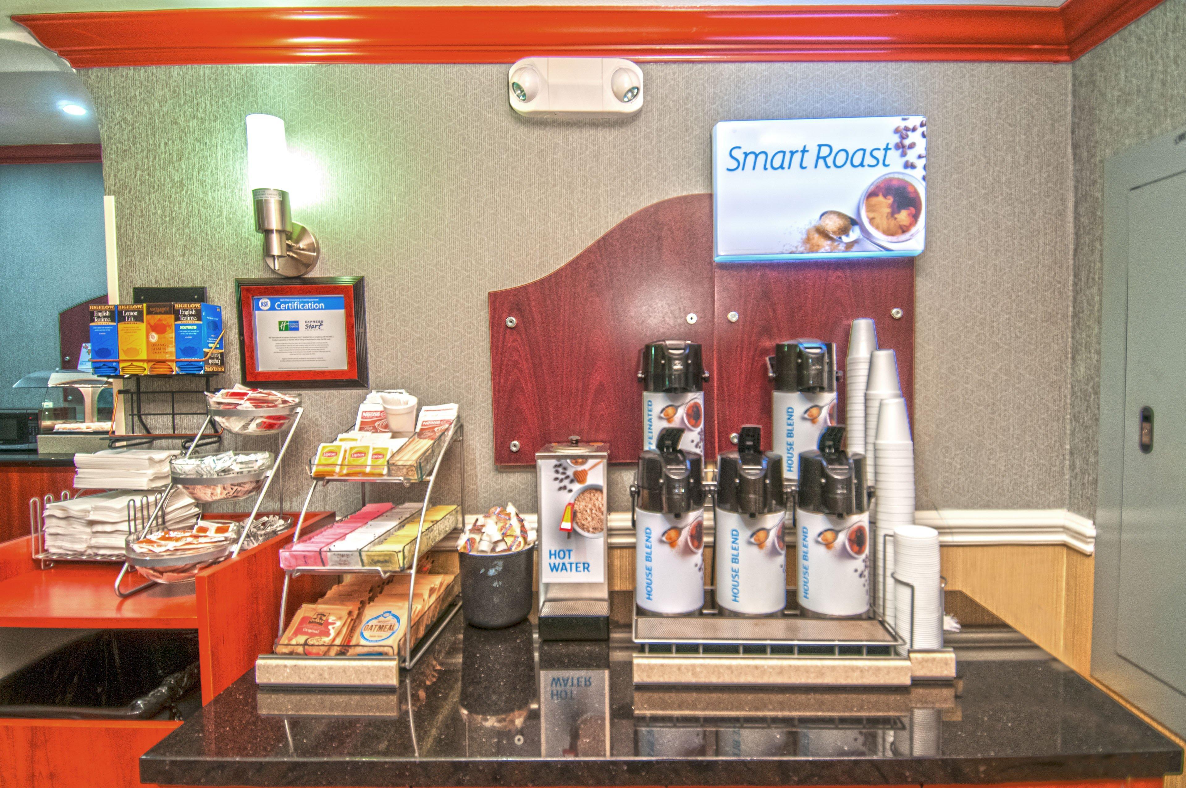 Holiday Inn Express & Suites Bakersfield Central By Ihg Extérieur photo