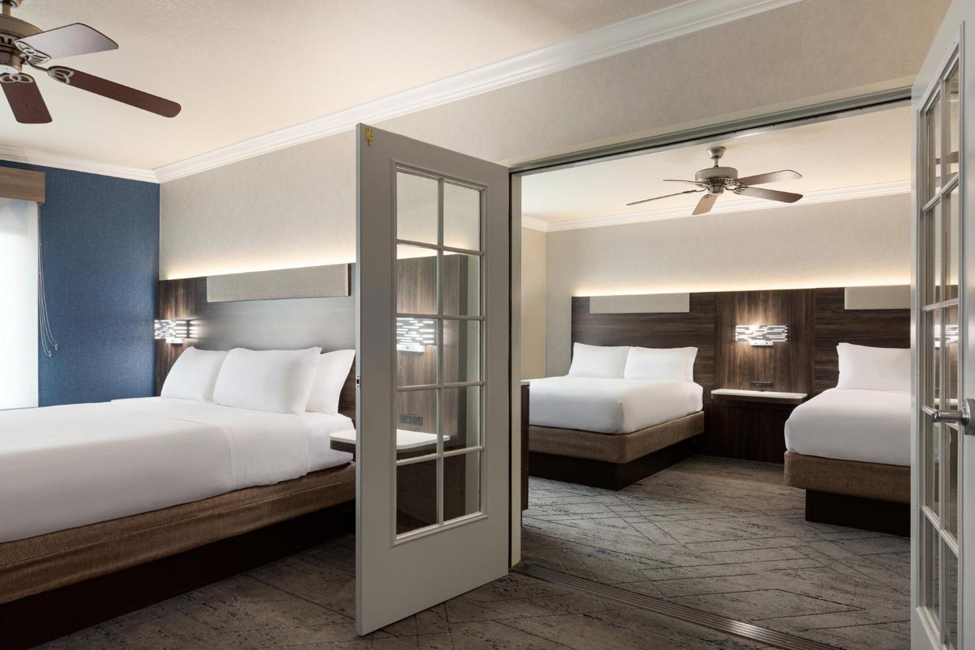 Holiday Inn Express & Suites Bakersfield Central By Ihg Extérieur photo