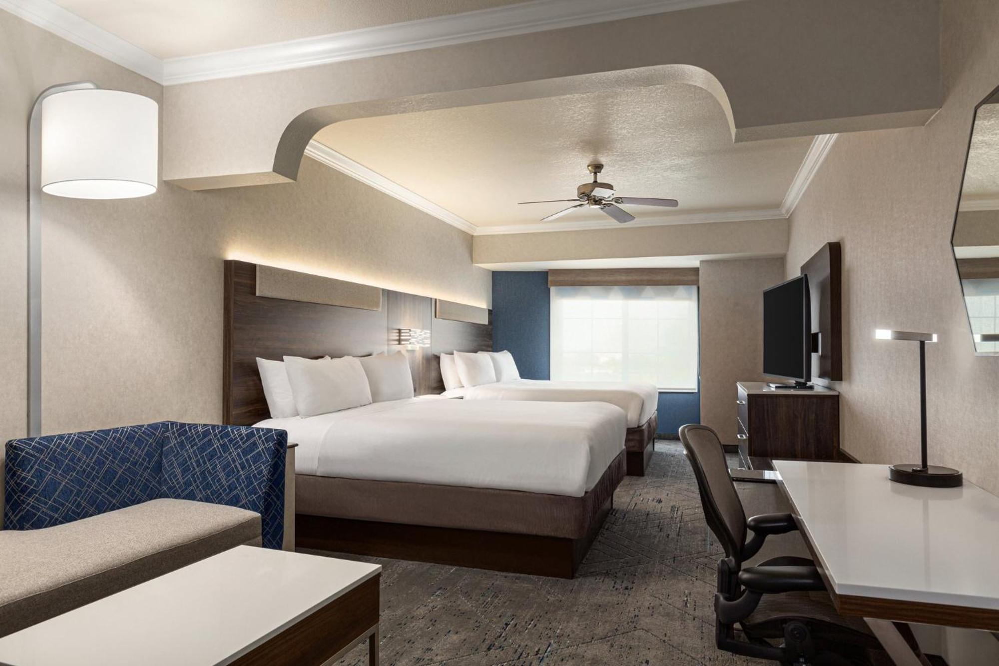 Holiday Inn Express & Suites Bakersfield Central By Ihg Extérieur photo